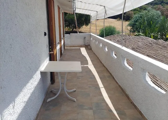 Apartman Bosa Bouganville Con Vista Mare Ampio Terrazzo Magomadas